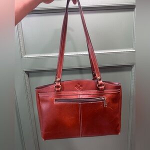 Patricia Nash gorgeous leather shoulder bag